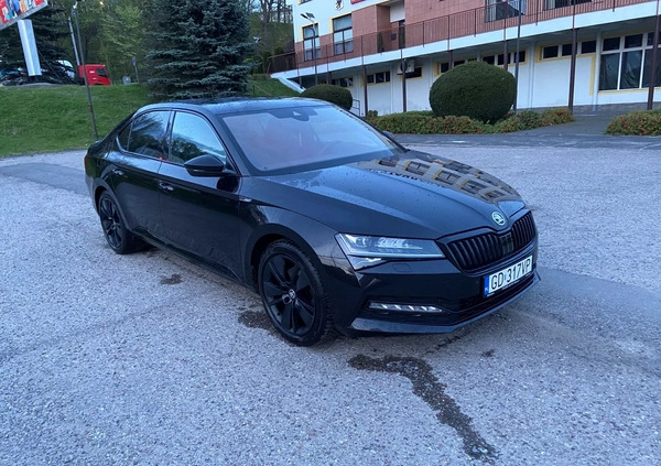 Skoda Superb cena 109900 przebieg: 141509, rok produkcji 2020 z Żukowo małe 301